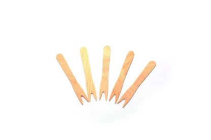 Frietvorkje hout opdienen